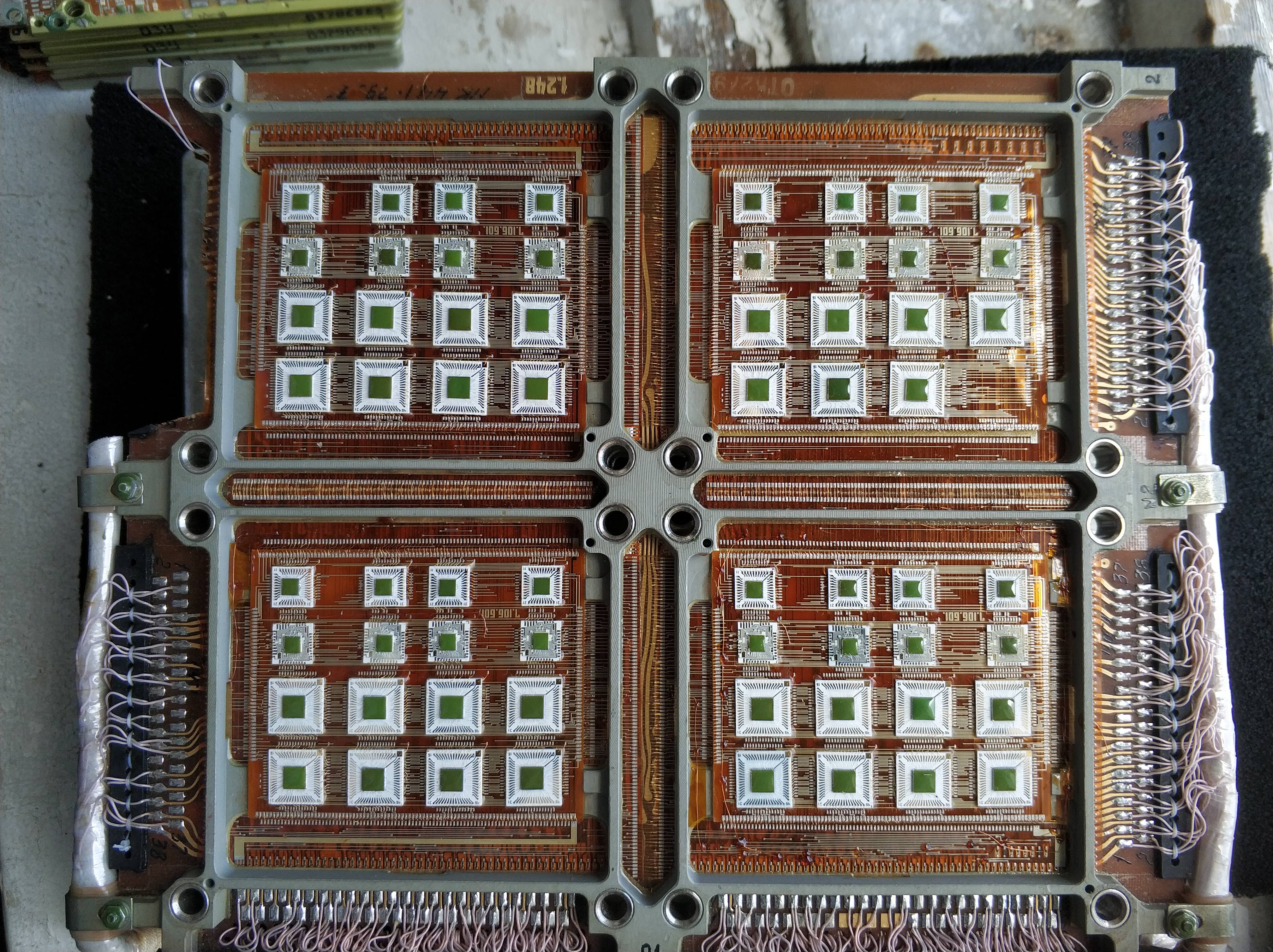 4032x3016