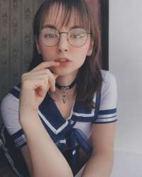 1024x1280