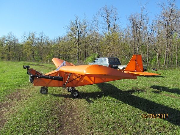 605x454