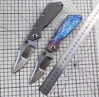 921x906