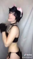608x1080