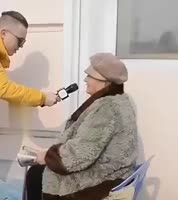 360x404
